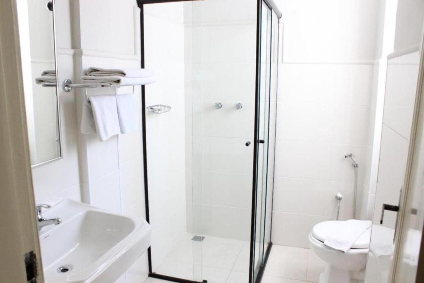Hotel Dan Inn Pocos De Caldas - A Melhor Localizacao Do Centro By Nacional Inn Eksteriør billede